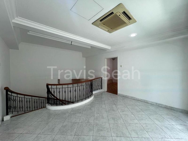 6 Bed Semi-Detached House (Landed) for Sale in  Hougang View - Image 12